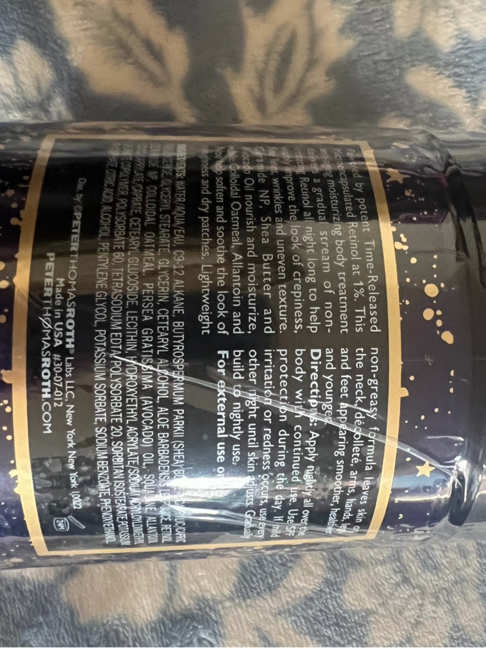 Peter Thomas Roth Retinol Fusion PM Jar in Deep Blue and Gold Accents - Picture 3 of 3